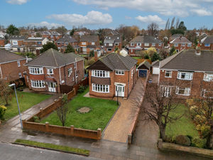 Photo 1- click for photo gallery